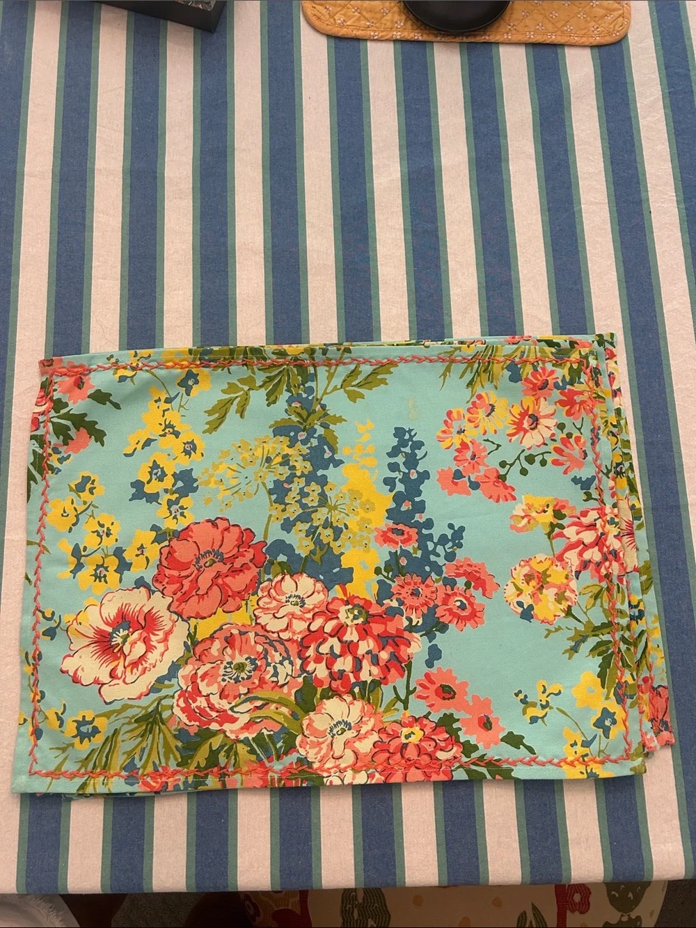 April Cornell floral fabric placemats NWOT